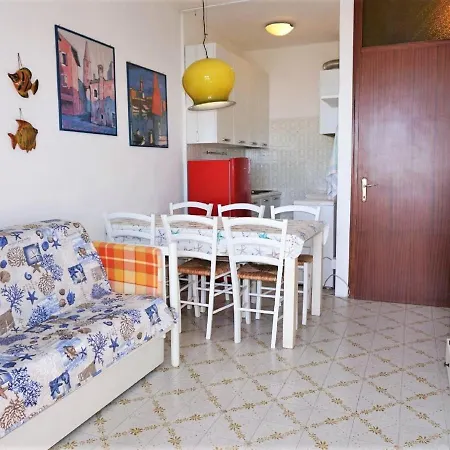 Belvilla By Oyo With Terrace Apartment *