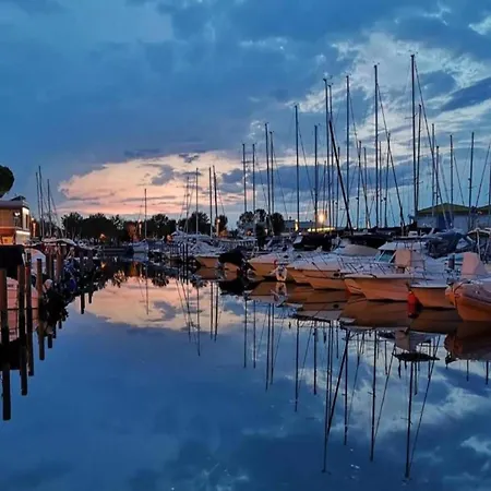 Apartment Belvilla By Oyo With Terrace Porto Santa Margherita di Caorle